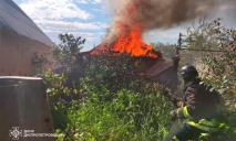 На Днепропетровщине спасатели потушили серьезный пожар