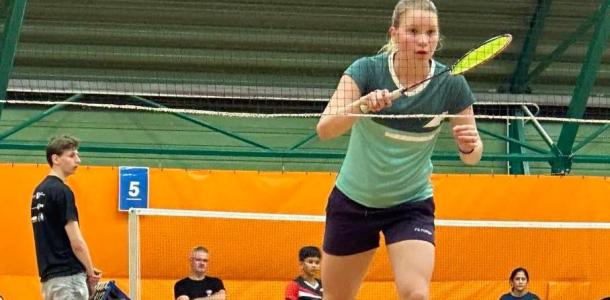 Юная бадминтонистка из Днепра получила «золото» на турнире в Праге