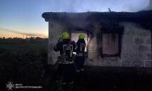 На Днепропетровщине во время ликвидации пожара пожарные обнаружили труп
