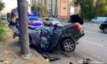Є постраждалі: у Дніпрі на Слобожанському проспекті зіткнулися Audi та Hyundai