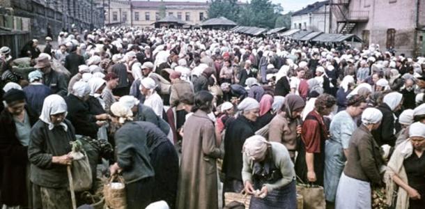 Как более 80 лет назад в Днепре выглядел Верхне-Троицкий рынок: уникальные фотографии