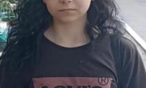 В Днепропетровской области полиция разыскивает 15-летнюю Дарью Пескозубову