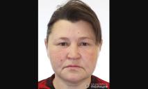 Поїхала на роботу в сусіднє місто і зникла: на Дніпропетровщині третій день шукають 45-річну жінку