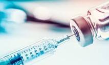 Какие прививки нужно сделать жителям Днепра после 25 лет: перечень
