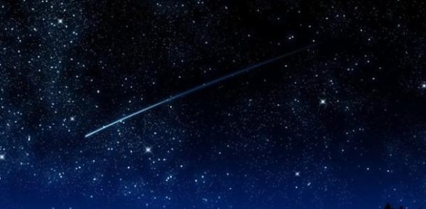 «Двойной» метеоритный дождь накроет Землю: будет ли видно в Днепре
