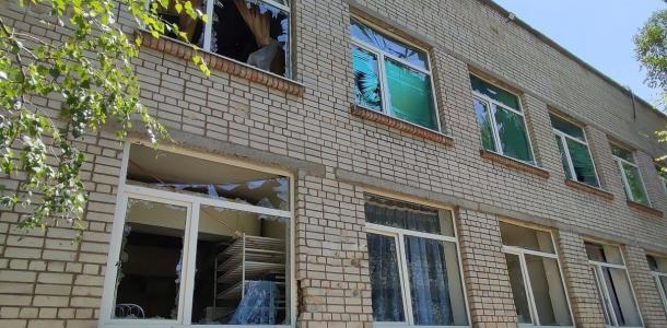 Оккупанты ударили по центру Никополя: погибли две женщины, пострадали 9 человек