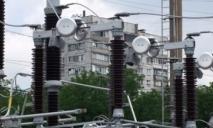 У Дніпрі на Запорізькому шосе після ввімкнення світла вибухнув трансформатор