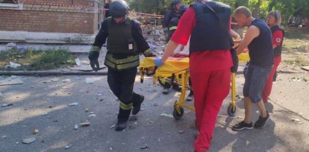 Из-за вражеского артобстрела в Никополе пострадали двое детей